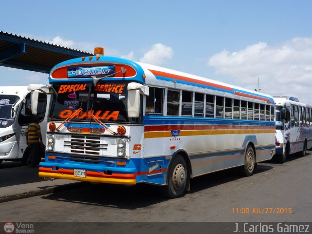 L�nea Duaca 52 por J. Carlos G�mez