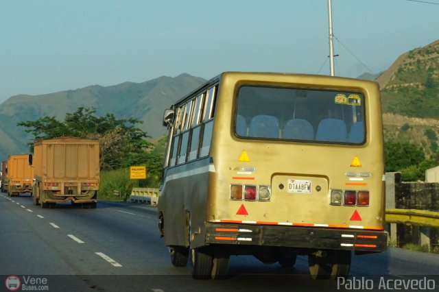 Particular o Desconocido 21 por Pablo Acevedo