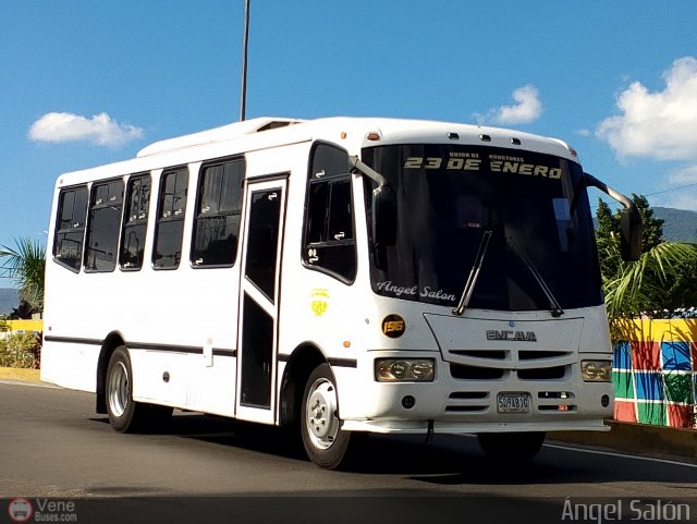 U.C. 23 de Enero 156 por �ngel Sal�n