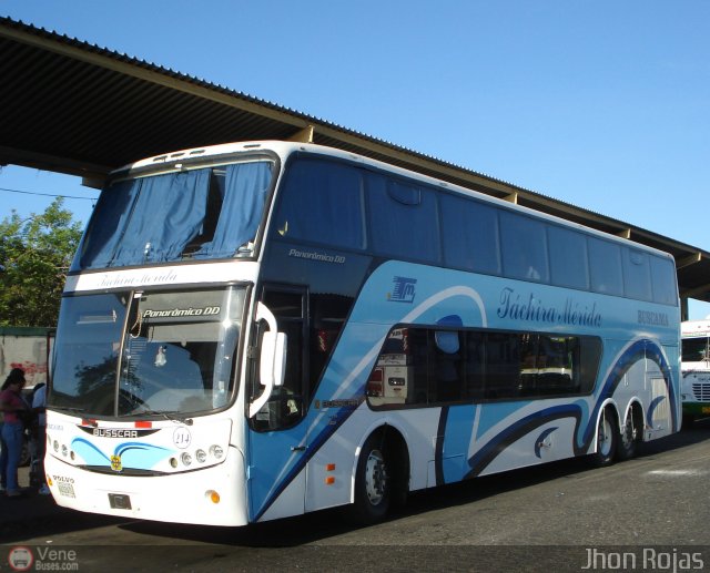 A.C. Mixta de Transporte T�chira M�rida R.L. 0214 por Jhonangel Montes