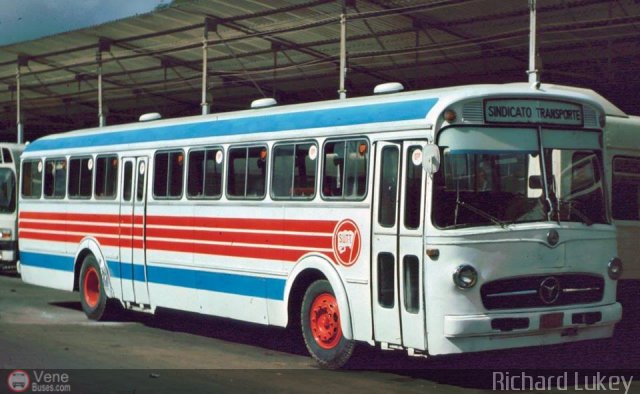Instituto Municipal de Transporte Colectivo IMTC-SUTT por J. Carlos G�mez