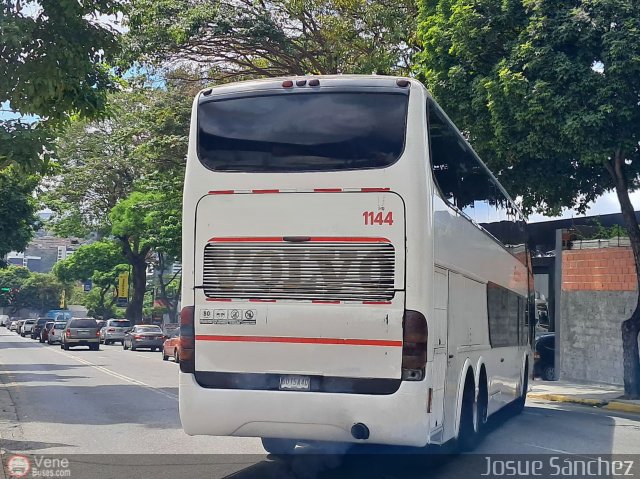 Aeroexpresos Ejecutivos 1144 por Josue S�nchez