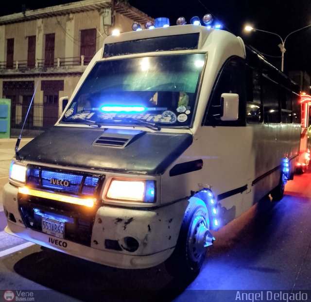 ZU - U.C. Barrio La Polar 126 por �ngel Delgado