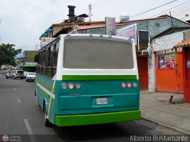 ME - L�nea Monumental 27 por Alberto Bustamante