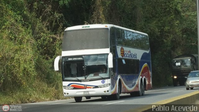 Expresos Occidente 303 por Pablo Acevedo