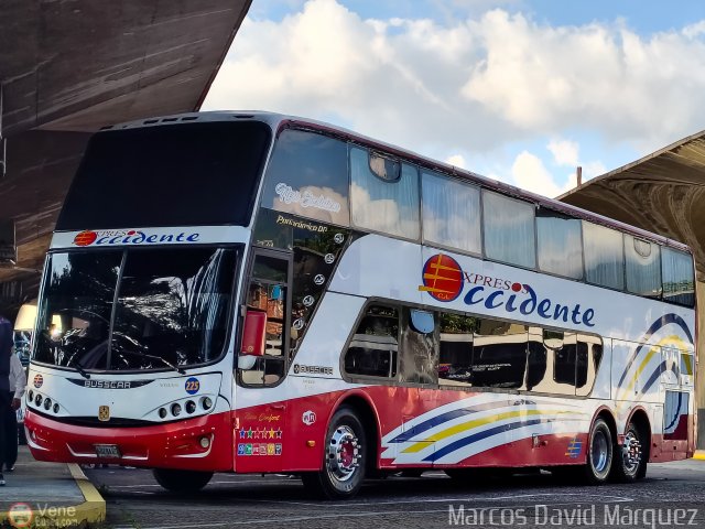 Expresos Occidente 225 por Marcos David M�rquez