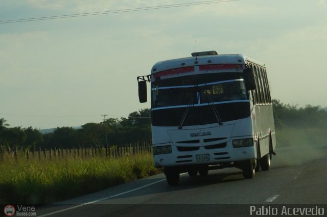 Asociaci�n Cooperativa R.S. Ezequiel Zamora 88 por Pablo Acevedo