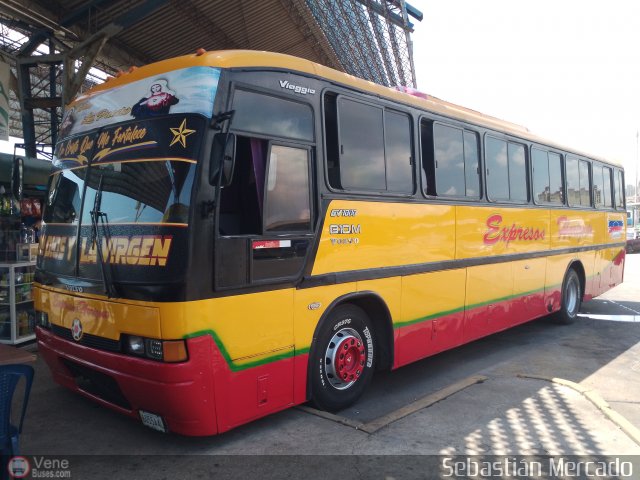 Expresos Horizonte 33 por Sebastin Mercado