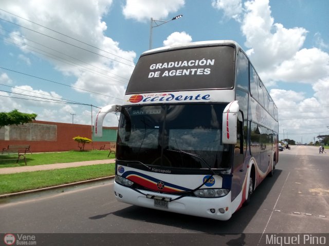 Expresos Occidente 132 por Miguel Pino