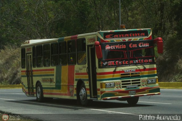 Cooperativa Canaima 24 por Pablo Acevedo