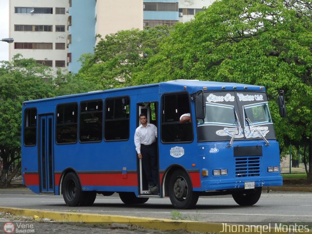 L�nea La Pastora 86 por Jhonangel Montes