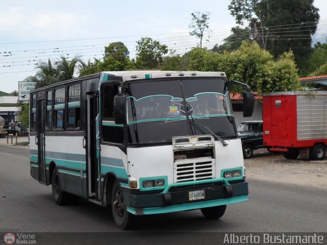 MI - L�nea Miranda 921 por Alberto Bustamante