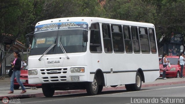 ME - L�nea La Otra Banda 01 por Leonardo Saturno