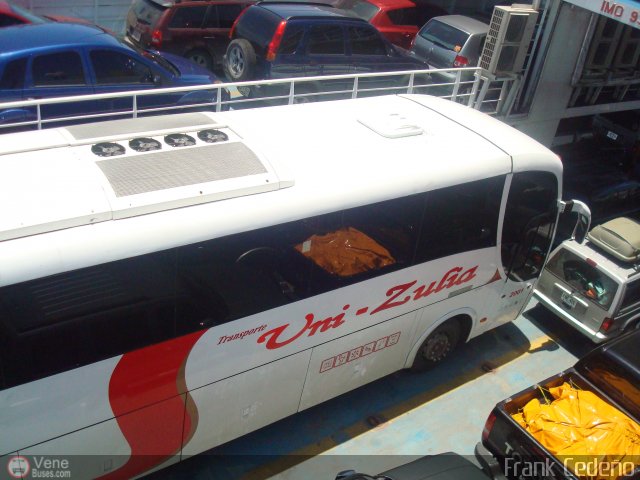 Transportes Uni-Zulia 2001 por Frank Cede�o