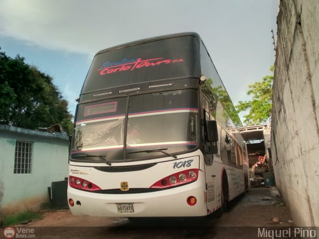Ejecutivos Carla Tours 1018 por Miguel Pino