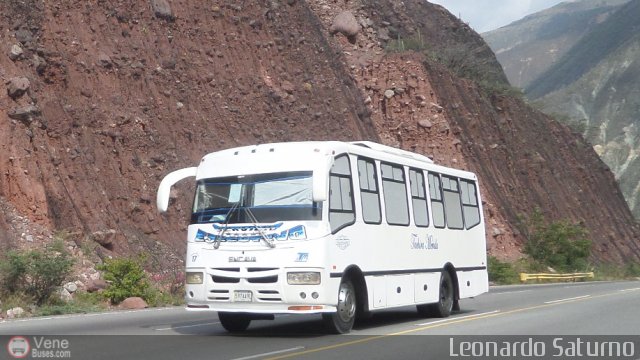 A.C. Mixta de Transporte T�chira M�rida R.L. 0017 por Leonardo Saturno