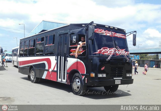 AR - Uni�n de Conductores Delicias - Casta�o 34 por Andr�s Ascanio