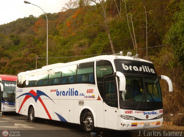 Expreso Brasilia 6581 por J. Carlos G�mez