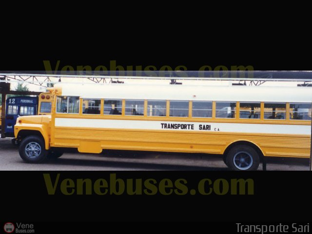 Transporte Sari 39 por J. Carlos G�mez