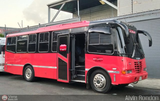 Uni�n de Conductores 87007 17-A por Alvin Rond�n