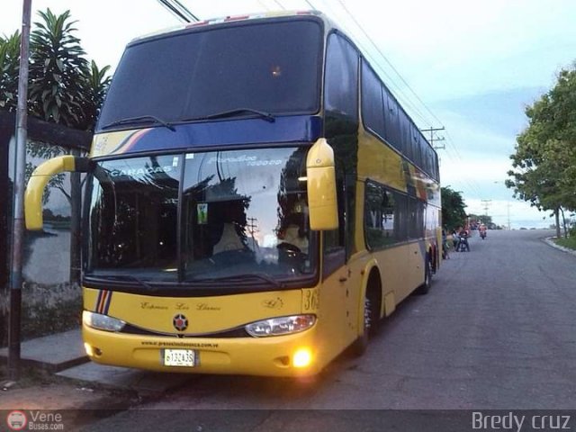 Expresos Los Llanos 363 por Leonardo Saturno