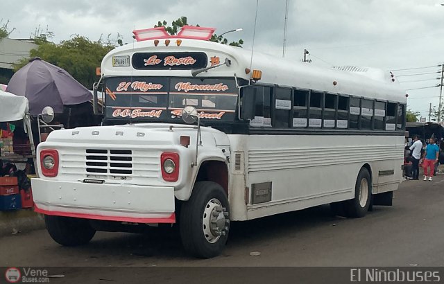 Colectivos La Rosita 019 por �ngel Delgado