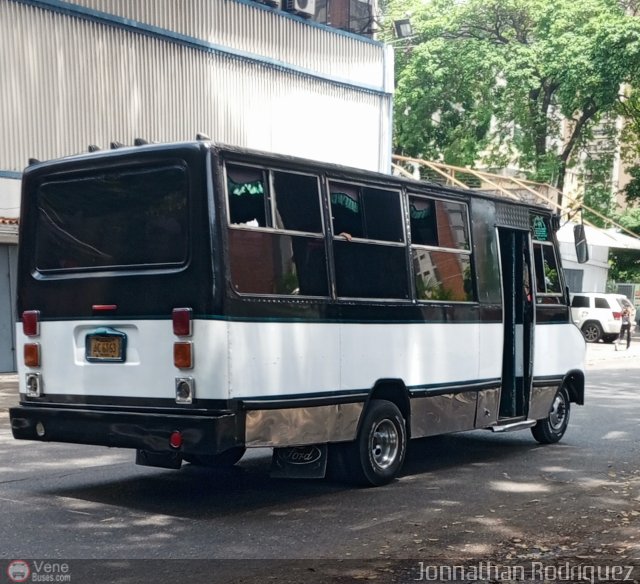 A.C. L�nea R�o Cristal 100 por Jonnathan Rodr�guez