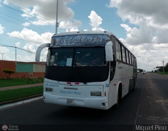 Expresos La Guayanesa 320 por Miguel Pino