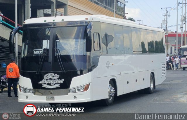 Cooperativa Rio Aragua T5 por Daniel Fern�ndez