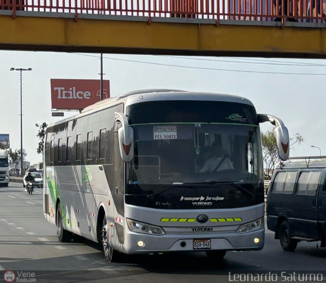 Empresa Peruana Pendiente 048 por Leonardo Saturno