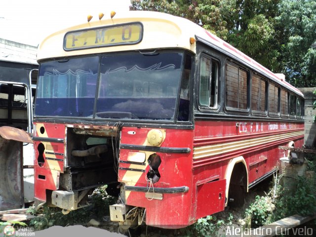 En Chiveras Abandonados Recuperaci�n AC0002 por Alejandro Curvelo