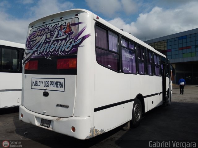 Organizaci�n Guaicamacuto 193 por Gabriel Vergara