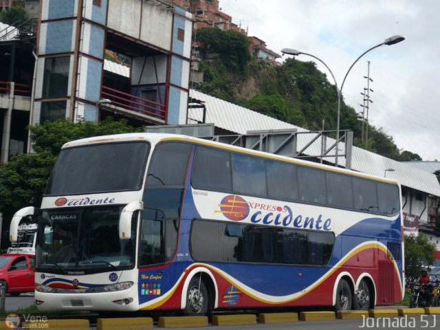 Expresos Occidente 242 por Oliver Castillo