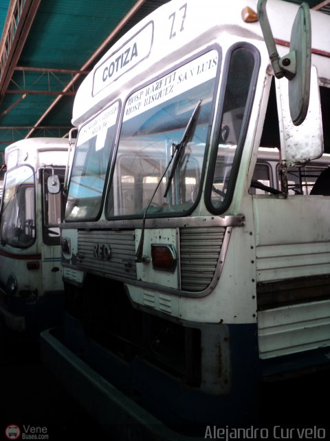 En Chiveras Abandonados Recuperaci�n 27 por Alejandro Curvelo