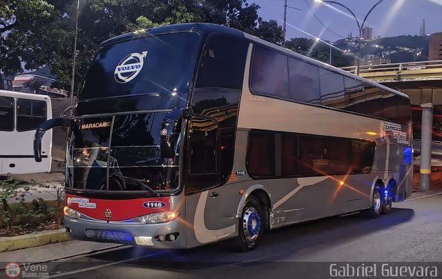 Expresos Del Lago 1116 por Gabriel Guevara