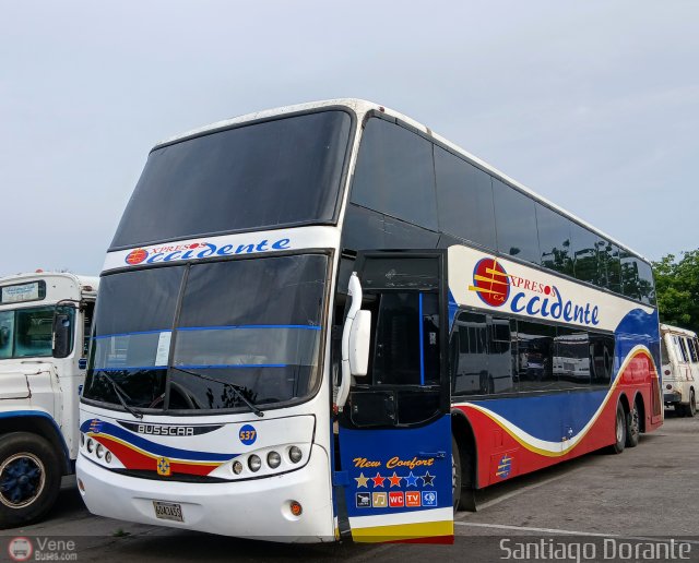 Expresos Occidente 537 por Santiago Dorante