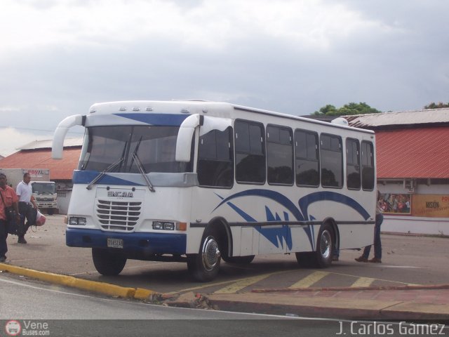 Inversiones y Servicios Virgilio Peña 32 por J. Carlos Gámez