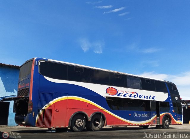 Expresos Occidente 020 por Josue S�nchez