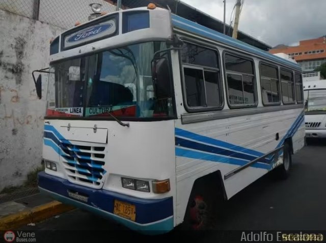 DC - A.C. L�nea Cultura 988 por Adolfo Escalona