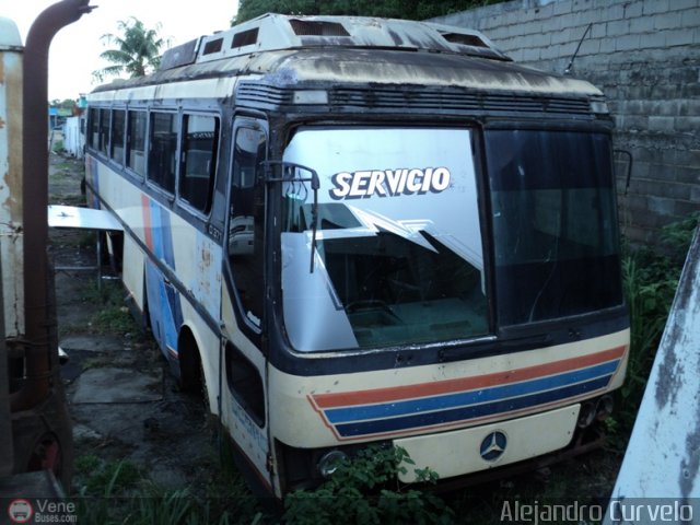 En Chiveras Abandonados Recuperaci�n 44 por Alejandro Curvelo