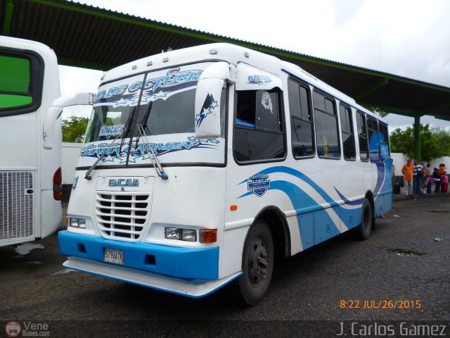 L�nea 12 de Octubre 011 por J. Carlos G�mez