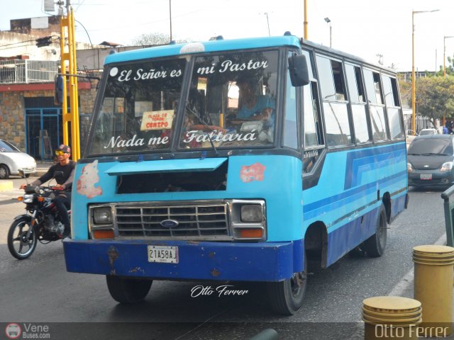 Particular o Desconocido 05 por Otto Ferrer