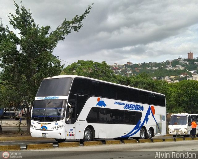 Expresos M�rida 0049 por Alvin Rond�n