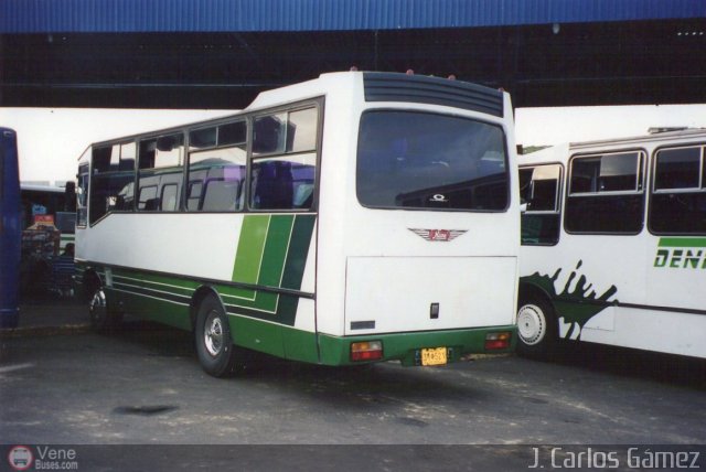 Particular o Desconocido JG018 por Jhonangel Montes