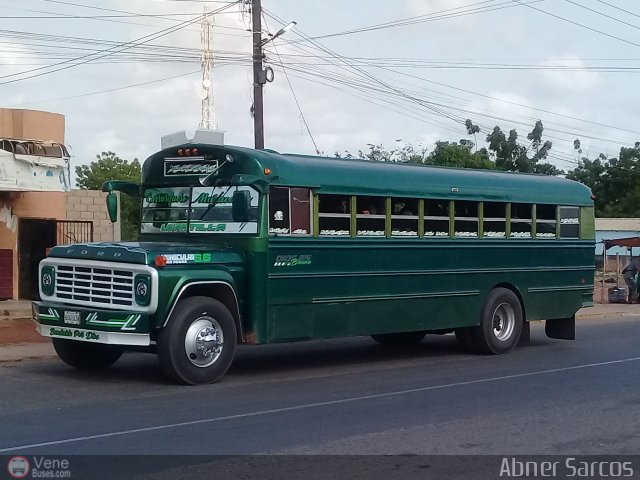 Colectivos Guasare C.A 05 por Abner Sarcos