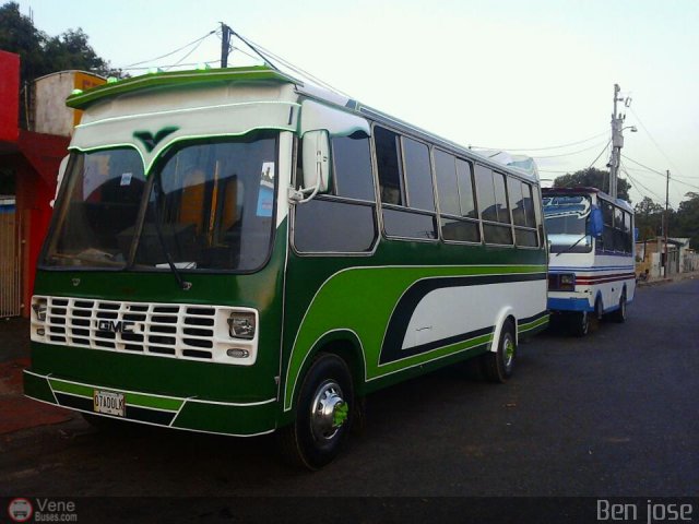 ZU - U.C. Carabobo 008 por Benjamin Magdaniel