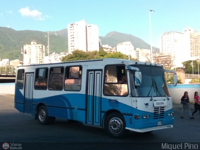 A.C. de Transporte Encarnaci�n 045 por Miguel Pino
