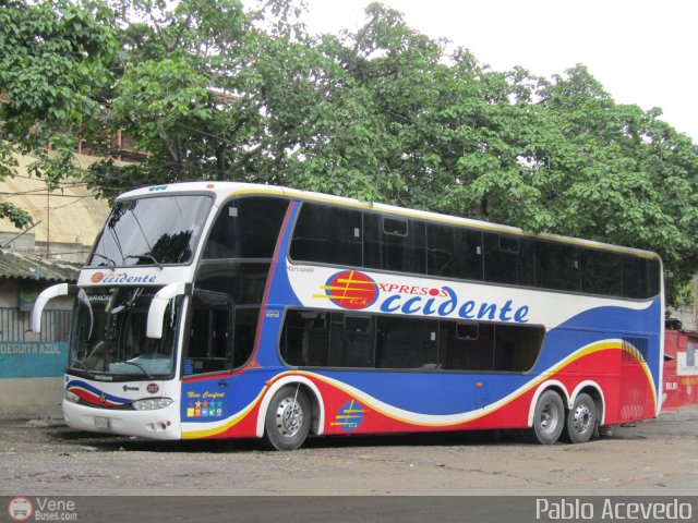 Expresos Occidente 387 por Pablo Acevedo