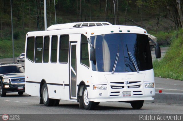 Particular o Desconocido 0123 por Pablo Acevedo