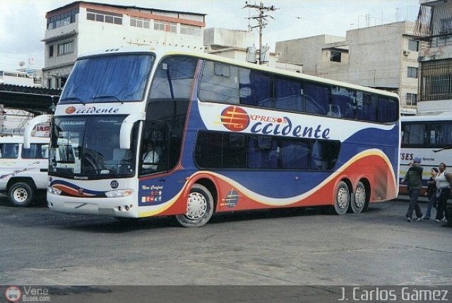 Expresos Occidente 135 por J. Carlos G�mez